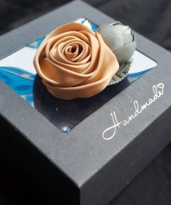 Hoa cài áo mẫu 01