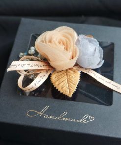 Hoa cài áo mẫu 16