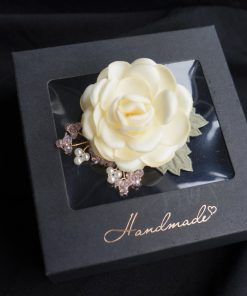 Hoa cài áo mẫu 04