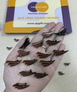 Huy hiệu mẫu 01